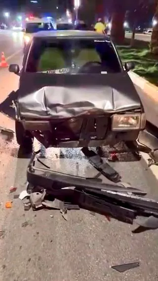 Makas Atan Otomobil Arkadan Çarptı: 2 Yaralı