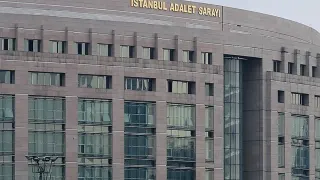 O.Y. Havalimanında Gözaltına Alındı