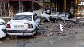 Samsun'un Havza İlçesinde Şiddetli Sel: Araçlar Takla Attı, İş Yerleri Kullanılamaz Hale Geldi