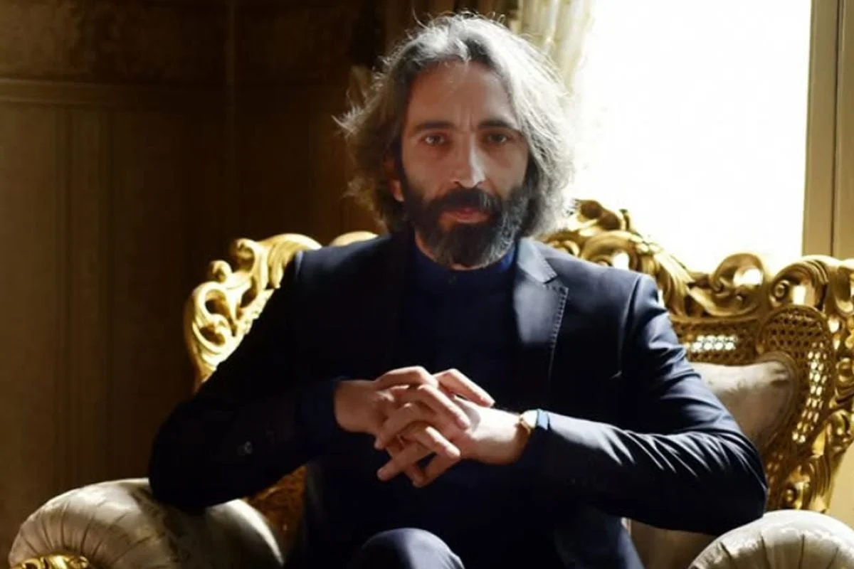 Fırat Tanış, "Delikanlı" Dizisine Katılıyor: Yeni Karakter Miran Dengeleri Değiştirecek